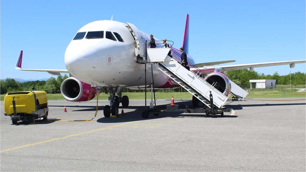 Tuzla International Airport (TZL)