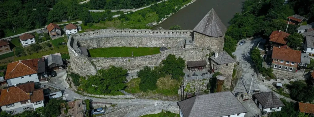 Tvrđava Vranduk Zenica Tvrđava Vranduk Zenica