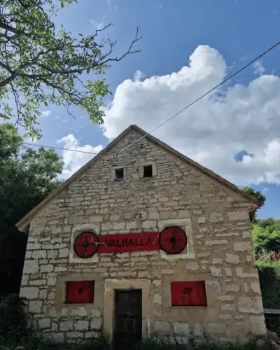 Vikinška kuća Kavurci