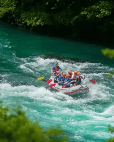 Rafting na Uni