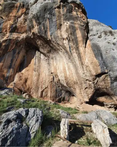 Paleolitska pećina Badanj