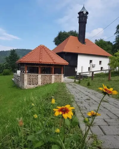 Dzebarska džamija