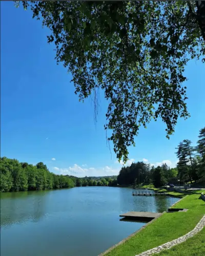 Jezero Hazna
