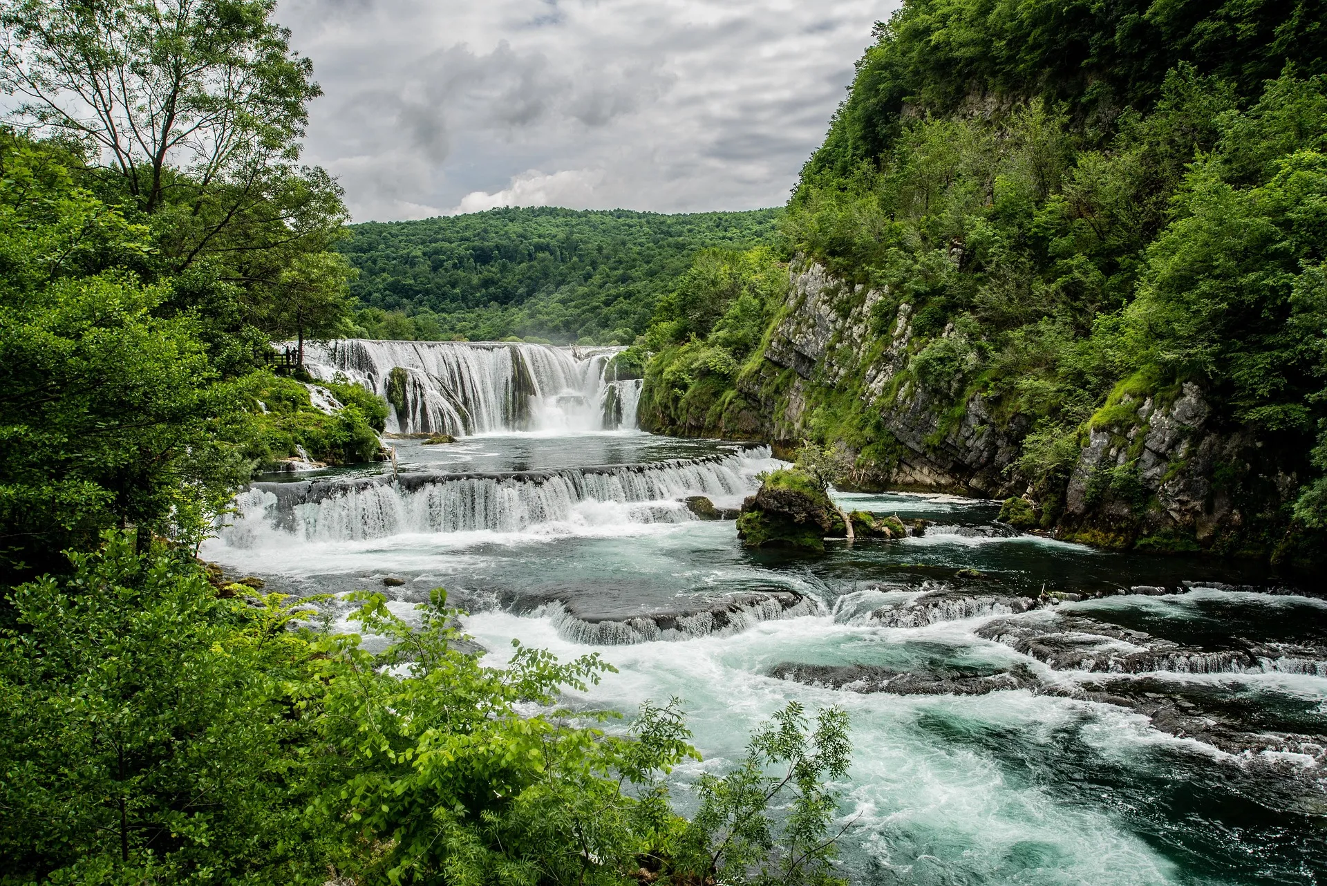 Prelijepi vodopadi na rijeci Uni idealni za rafting avanture