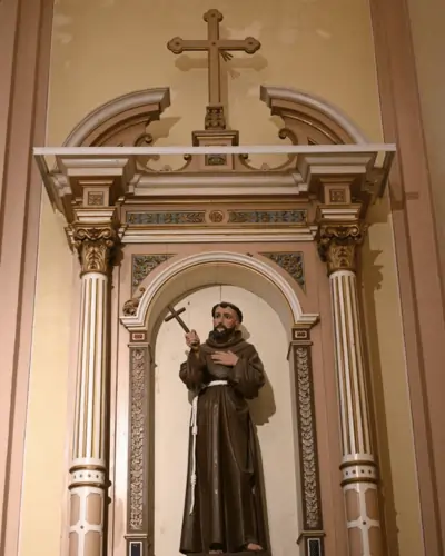 Franjevački samostan Tolisa