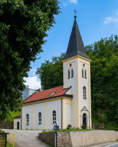 Katolička crkva svetog Petra i Pavla